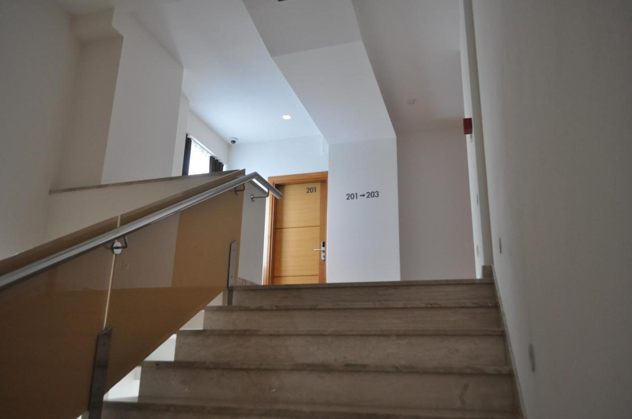 Hotel Novitas ליבנו מראה חיצוני תמונה