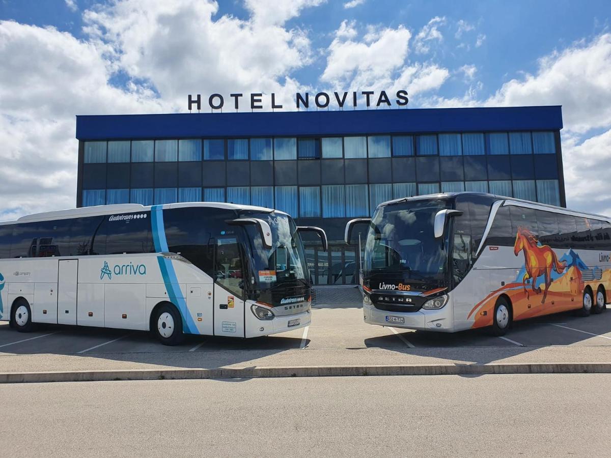 Hotel Novitas ליבנו מראה חיצוני תמונה